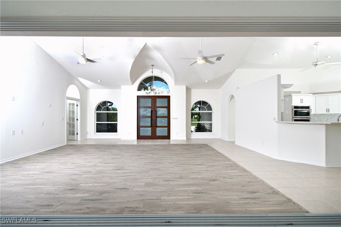 2000 SW 44th TER