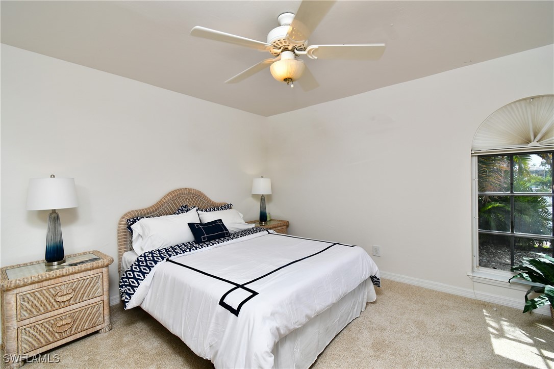 2000 SW 44th TER