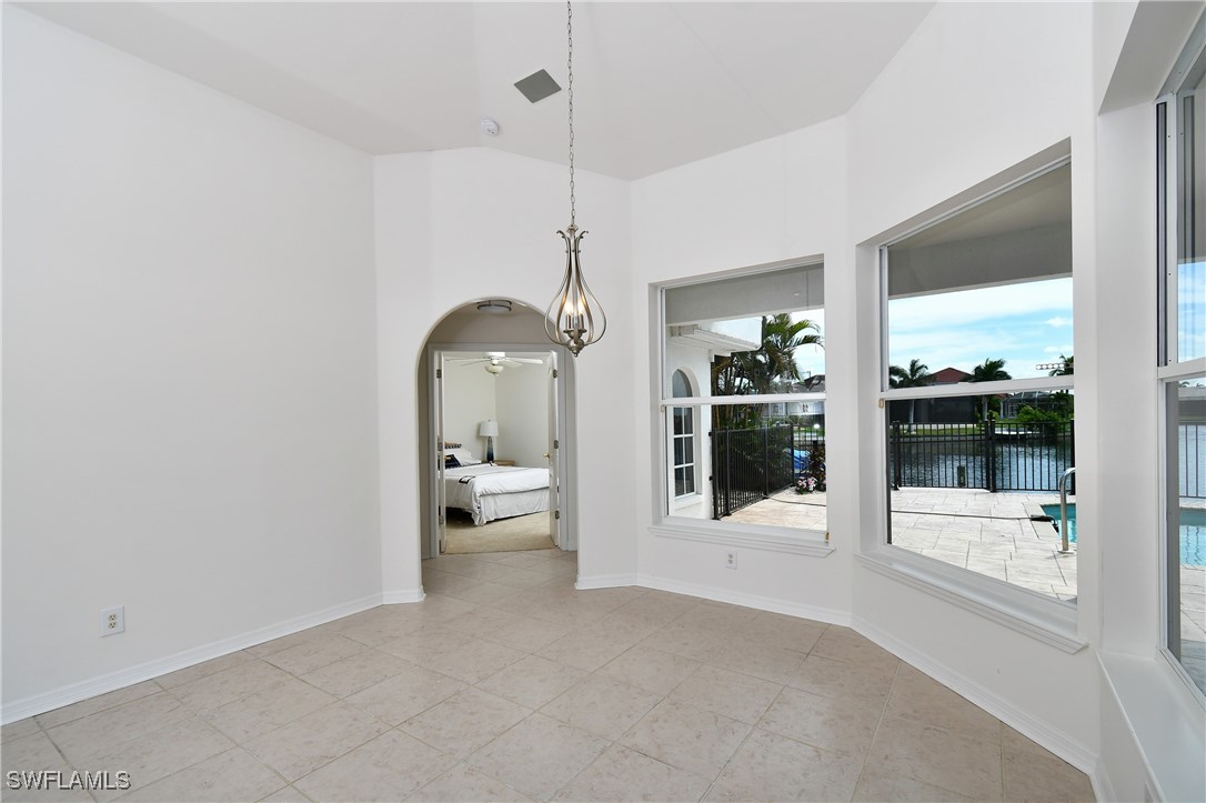 2000 SW 44th TER