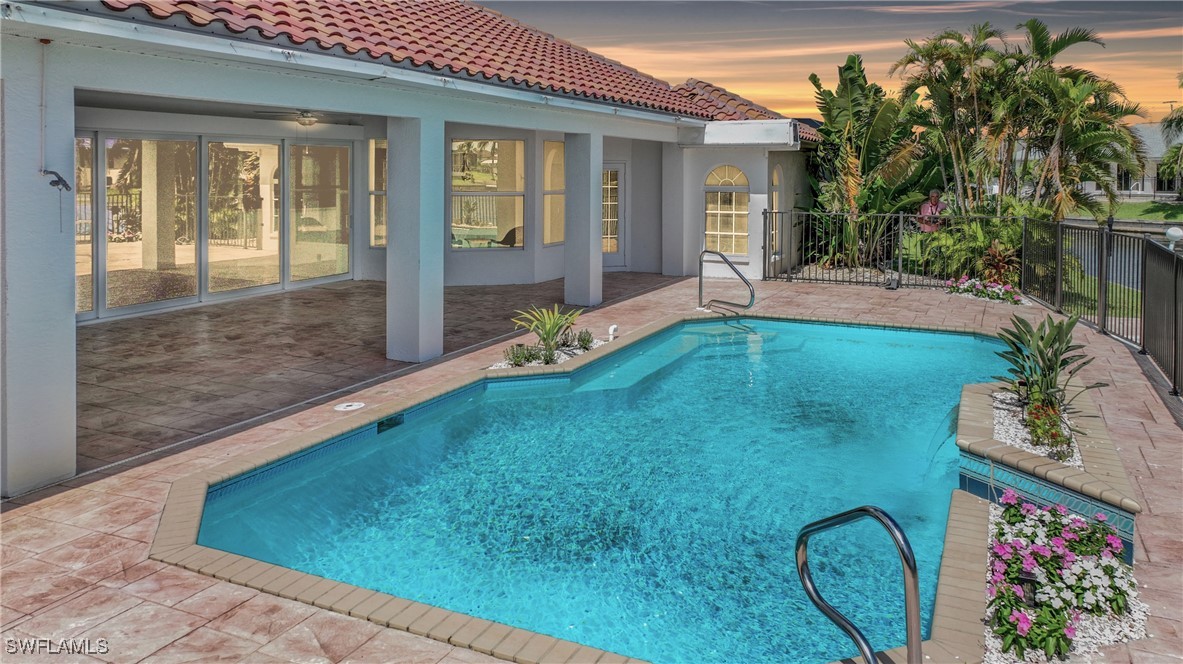 2000 SW 44th TER