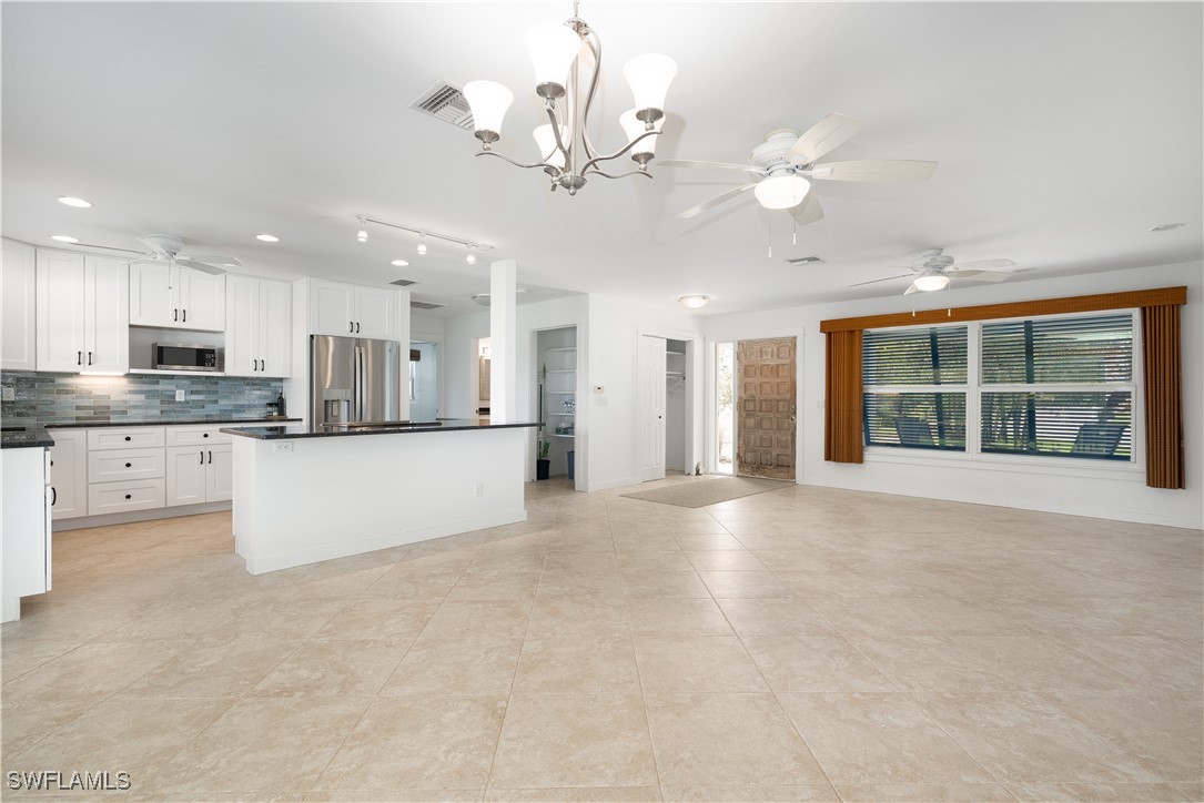 2790 Teal CT