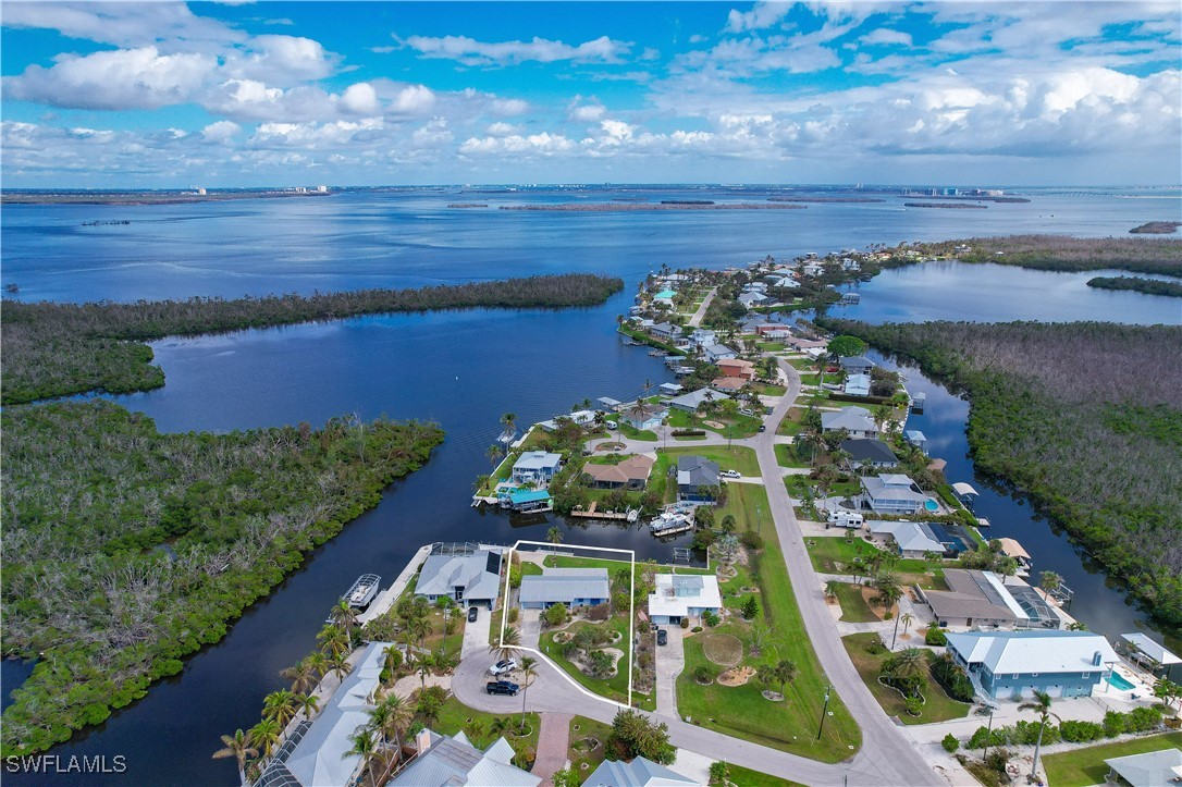 2790 Teal CT