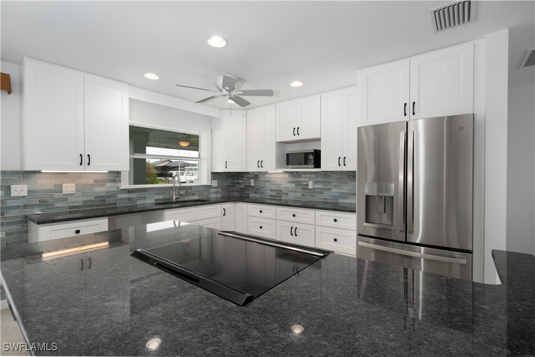2790 Teal CT