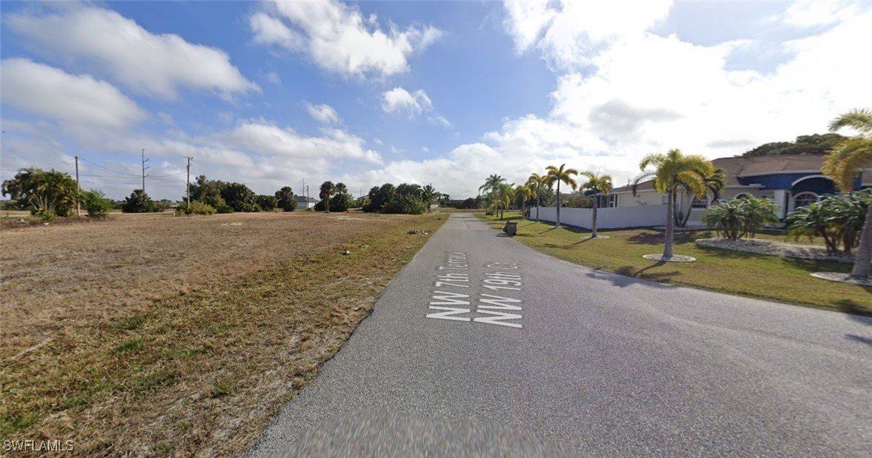1915 NW 7th TER