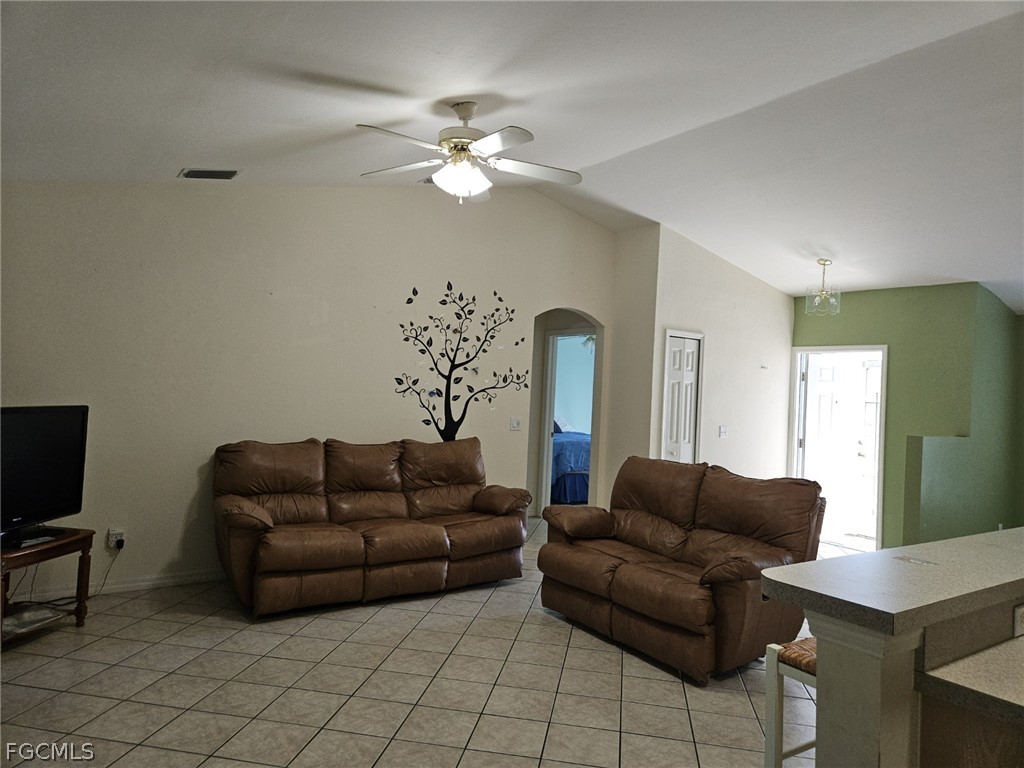 3790 Tangelo DR
