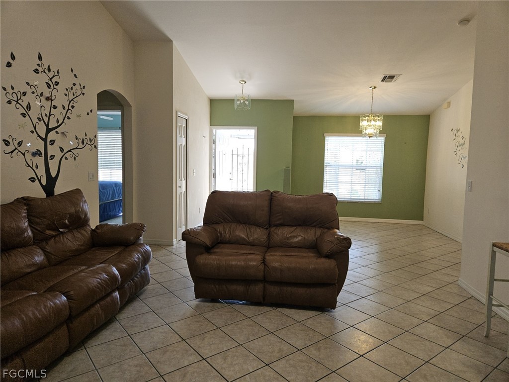3790 Tangelo DR