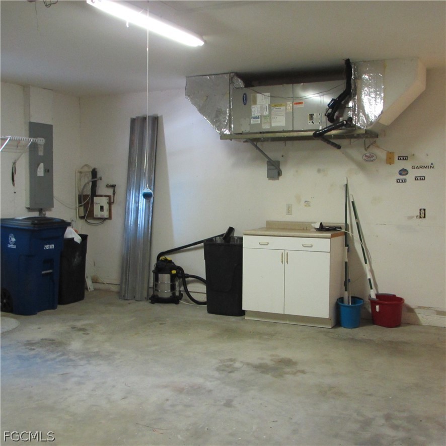 3790 Tangelo DR