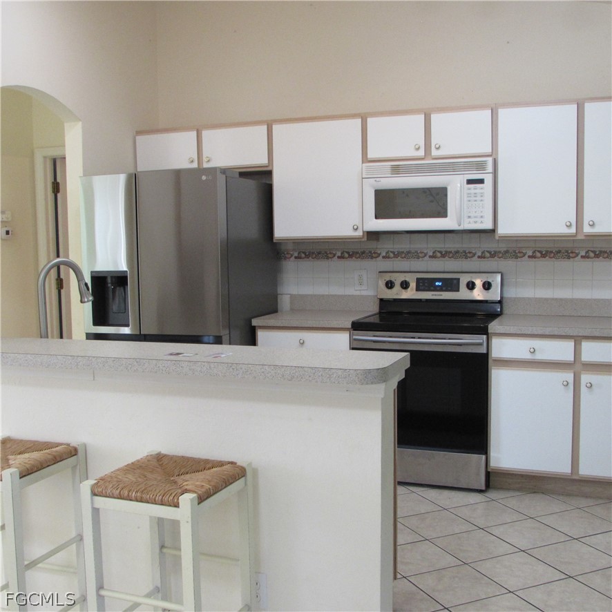 3790 Tangelo DR