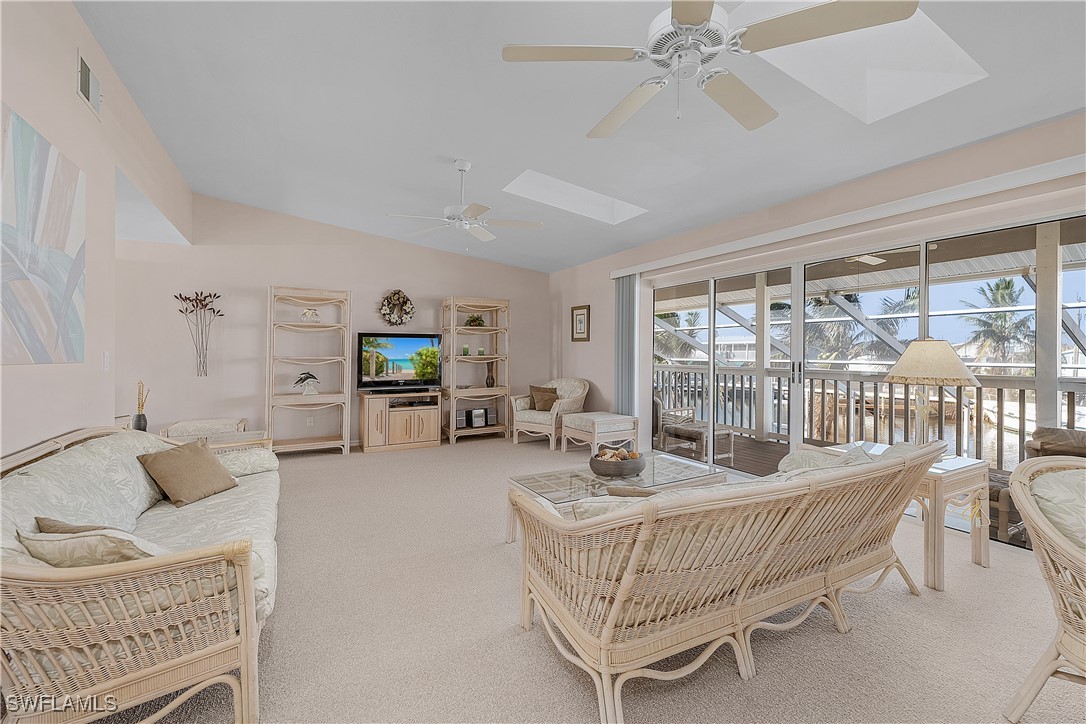 2543 Sanibel BLVD
