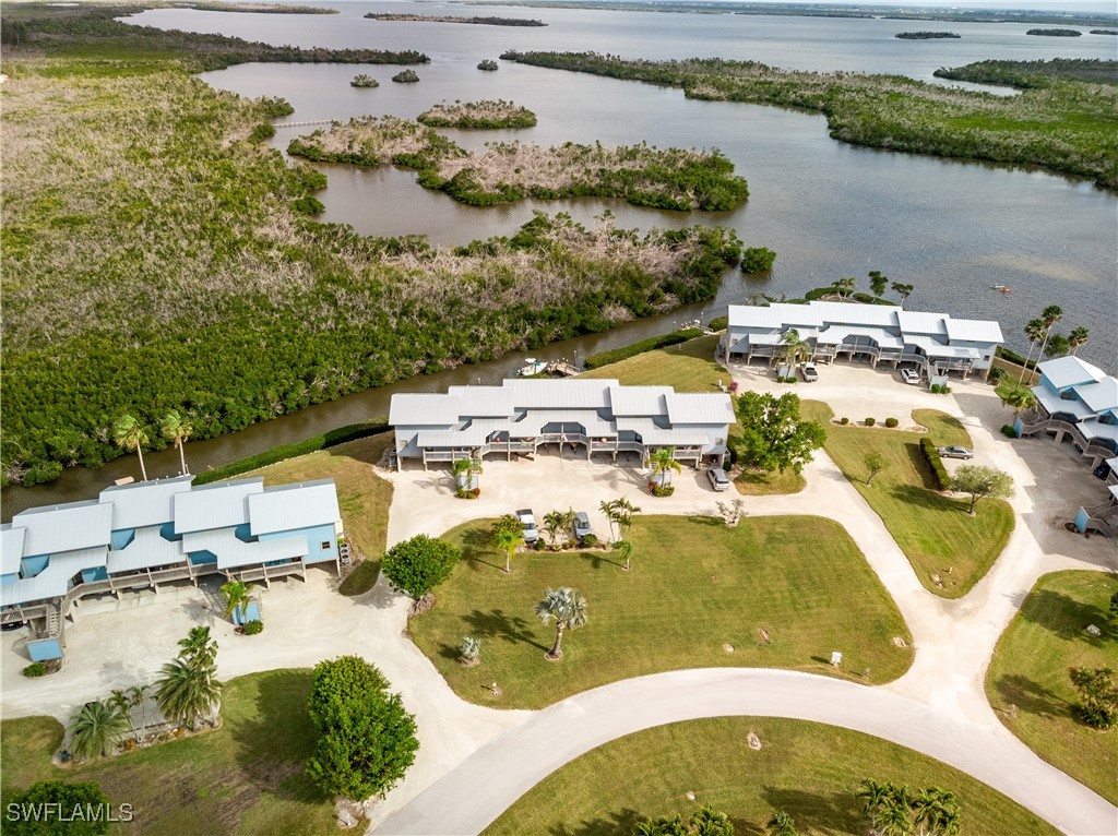 5351 Blue Crab CIR 5