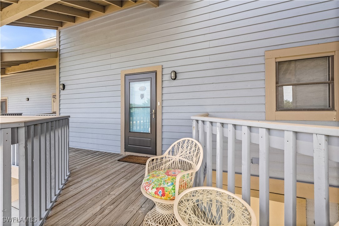 5351 Blue Crab CIR 5