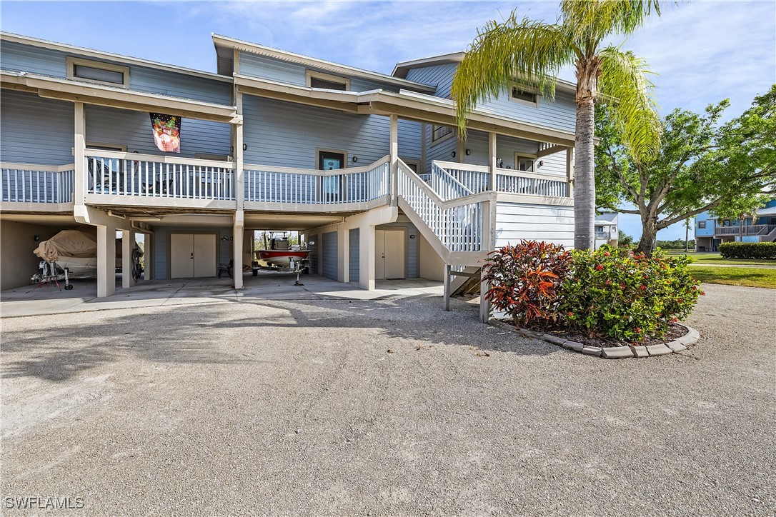 5351 Blue Crab CIR 5