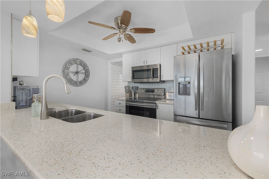 5351 Blue Crab CIR 5