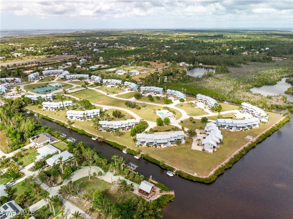 5351 Blue Crab CIR 5