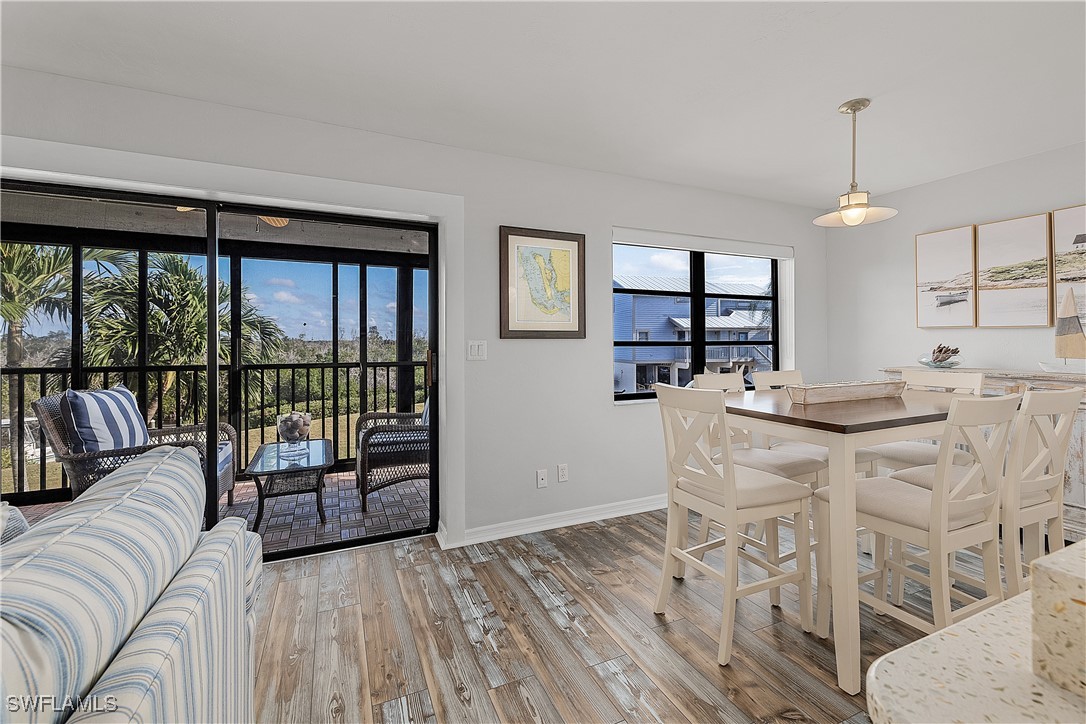 5351 Blue Crab CIR 5