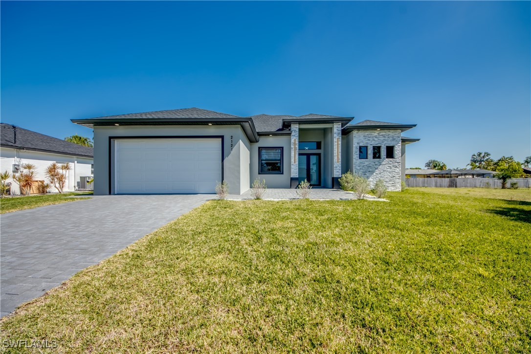 2121 Coral Point DR
