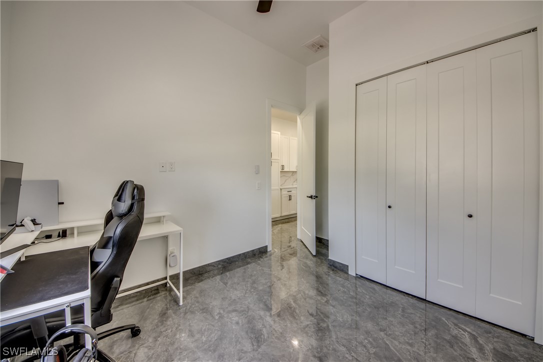 2121 Coral Point DR