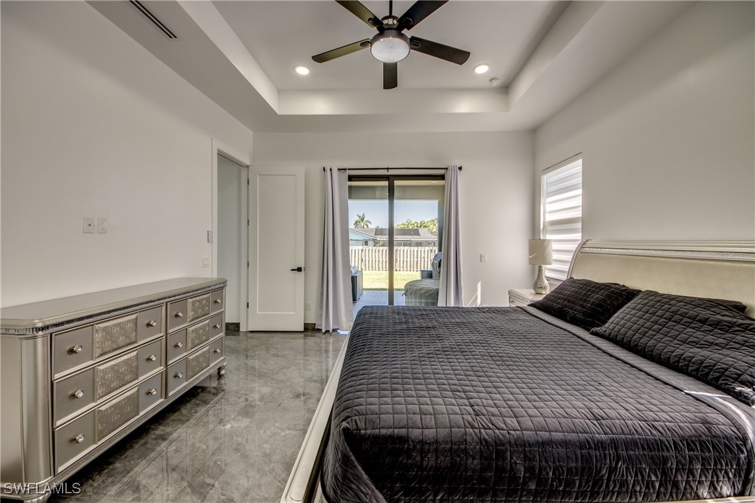 2121 Coral Point DR
