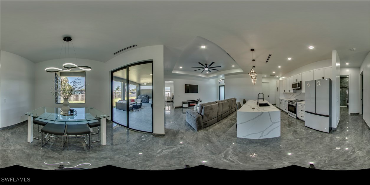2121 Coral Point DR