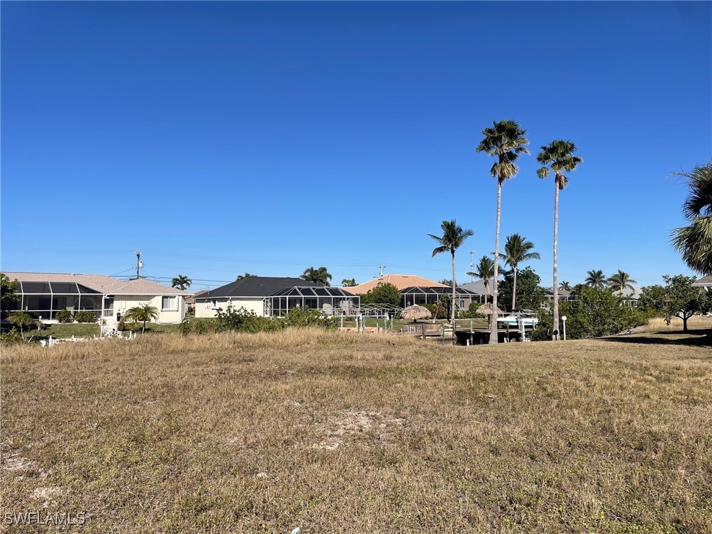 909 SW 40th TER