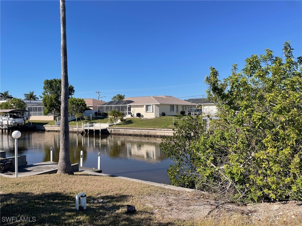 845 SW 40th TER