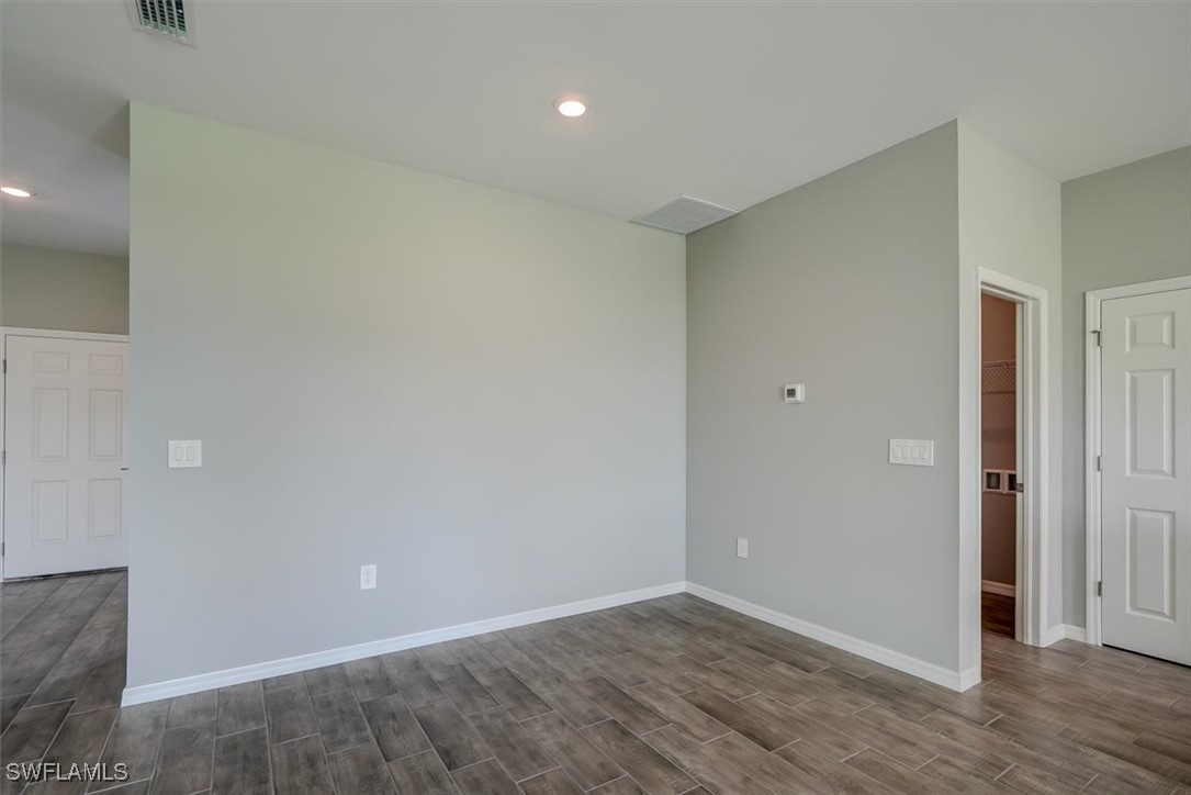 2216 NW 6th ST