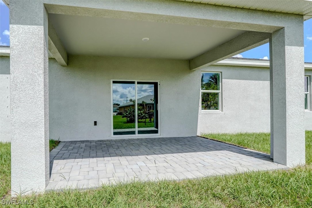 2216 NW 6th ST