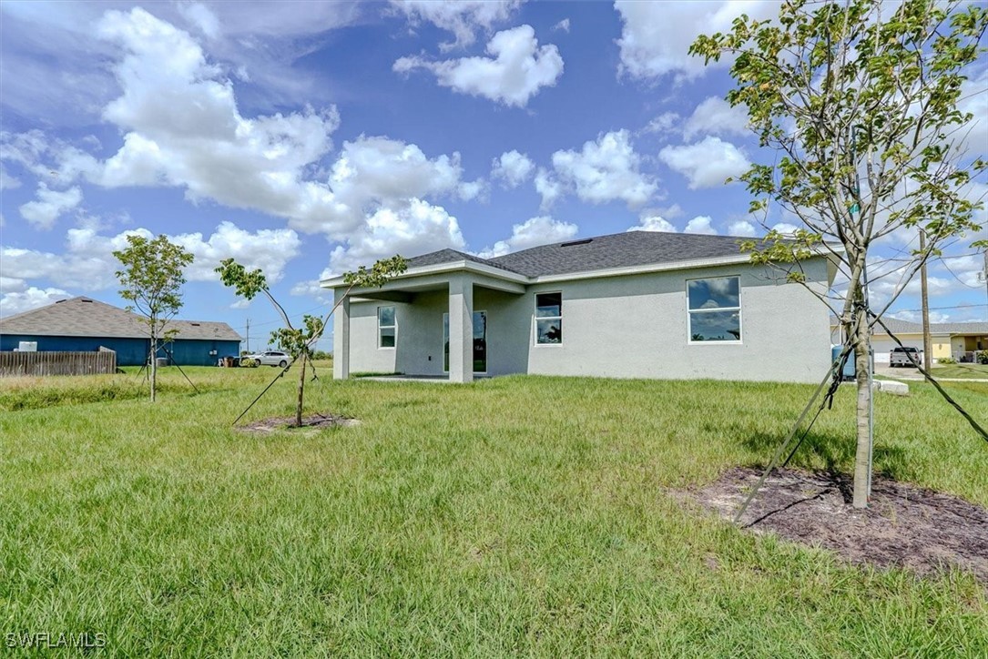 2216 NW 6th ST