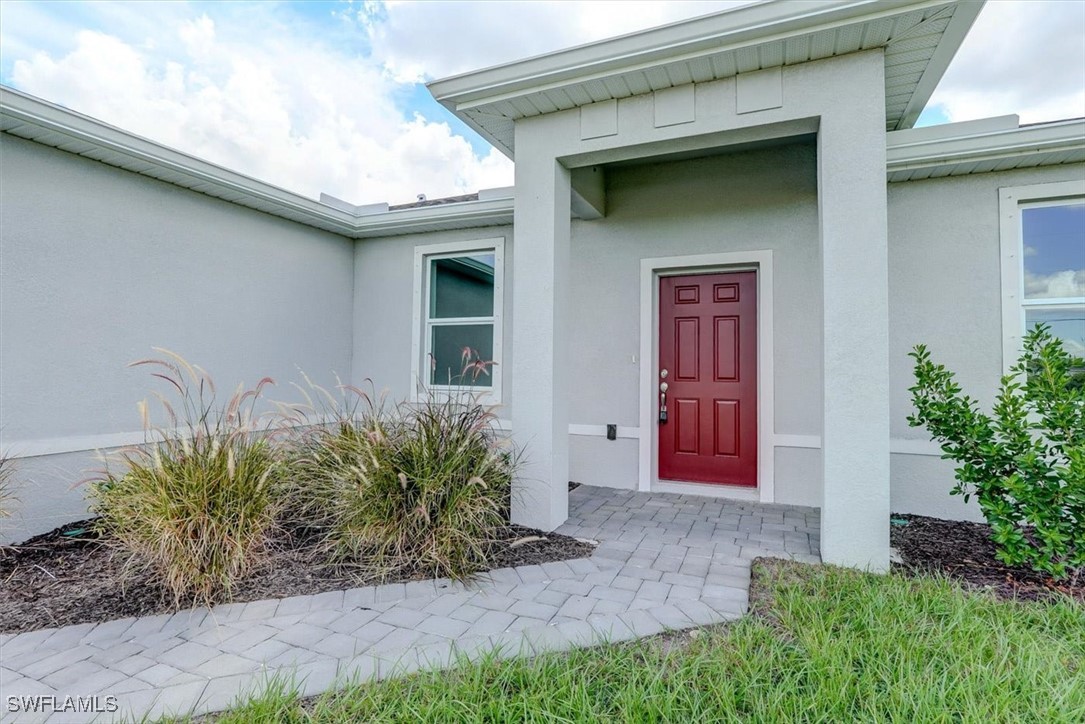 2216 NW 6th ST