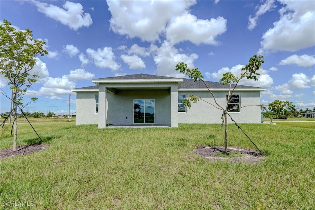 2216 NW 6th ST