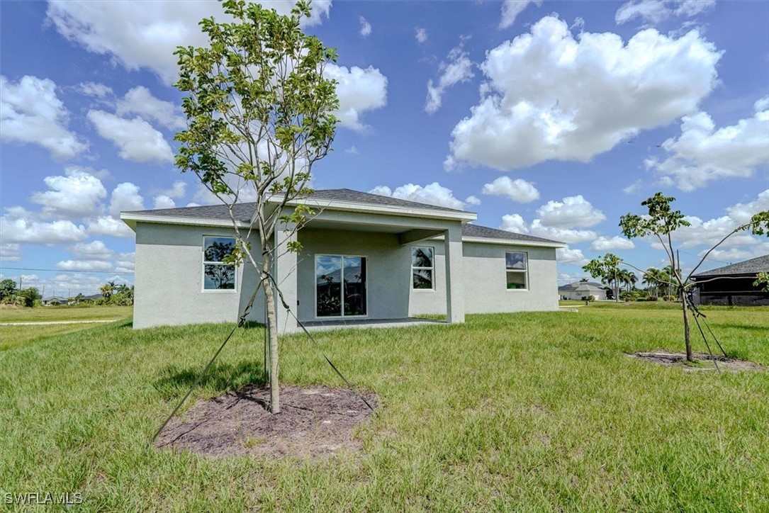 2216 NW 6th ST