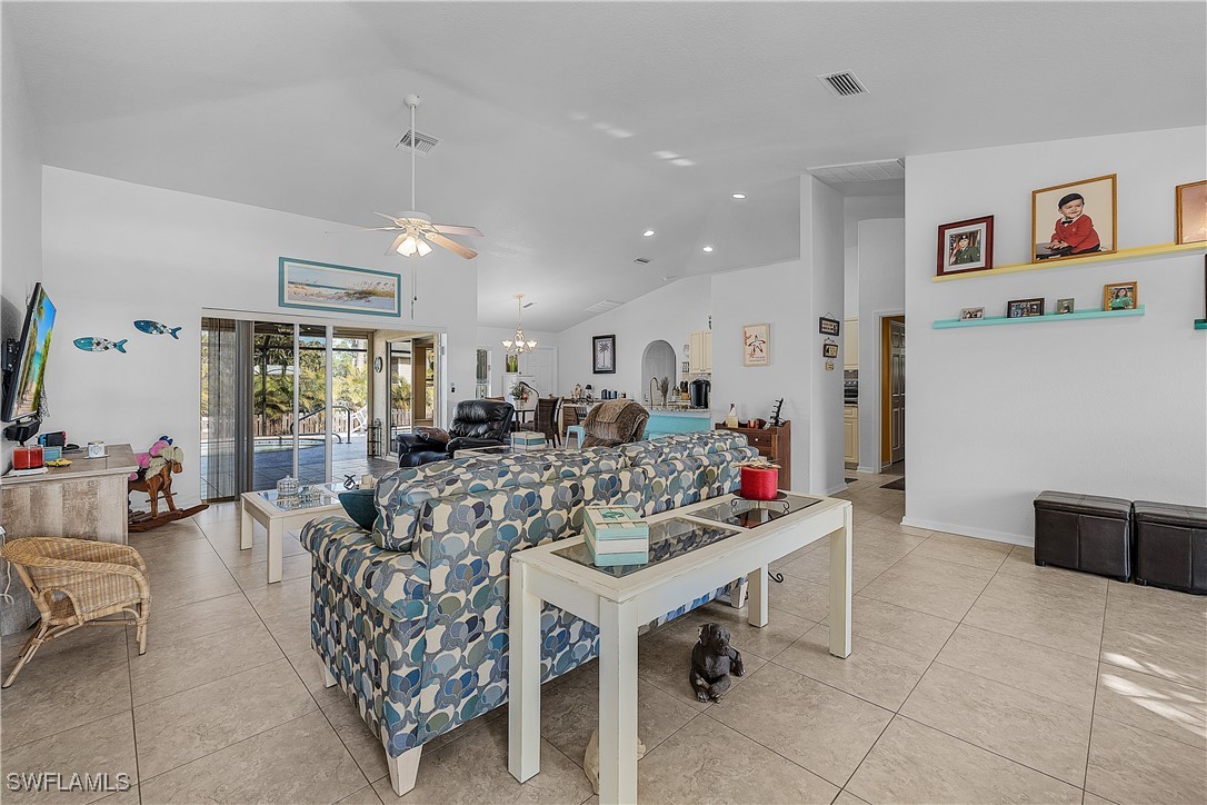 7310 Pomegranate DR