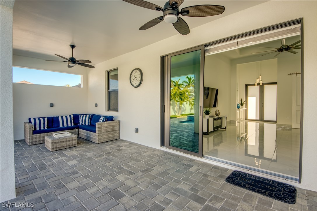 4222 SW 14th PL