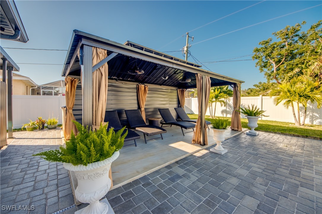 4222 SW 14th PL