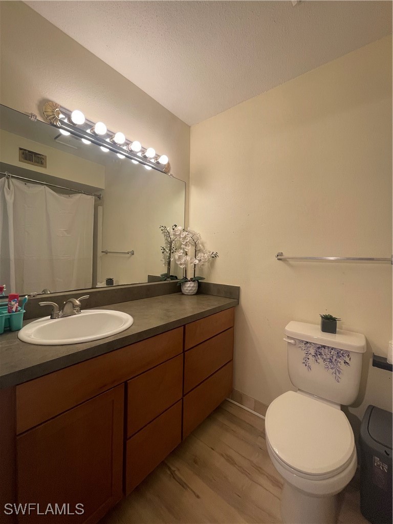 2845 Winkler AVE 324