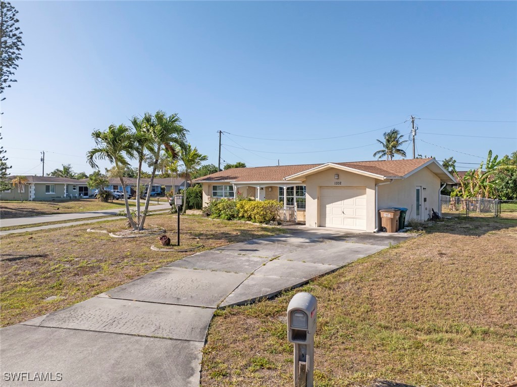 1332 SE 44th ST