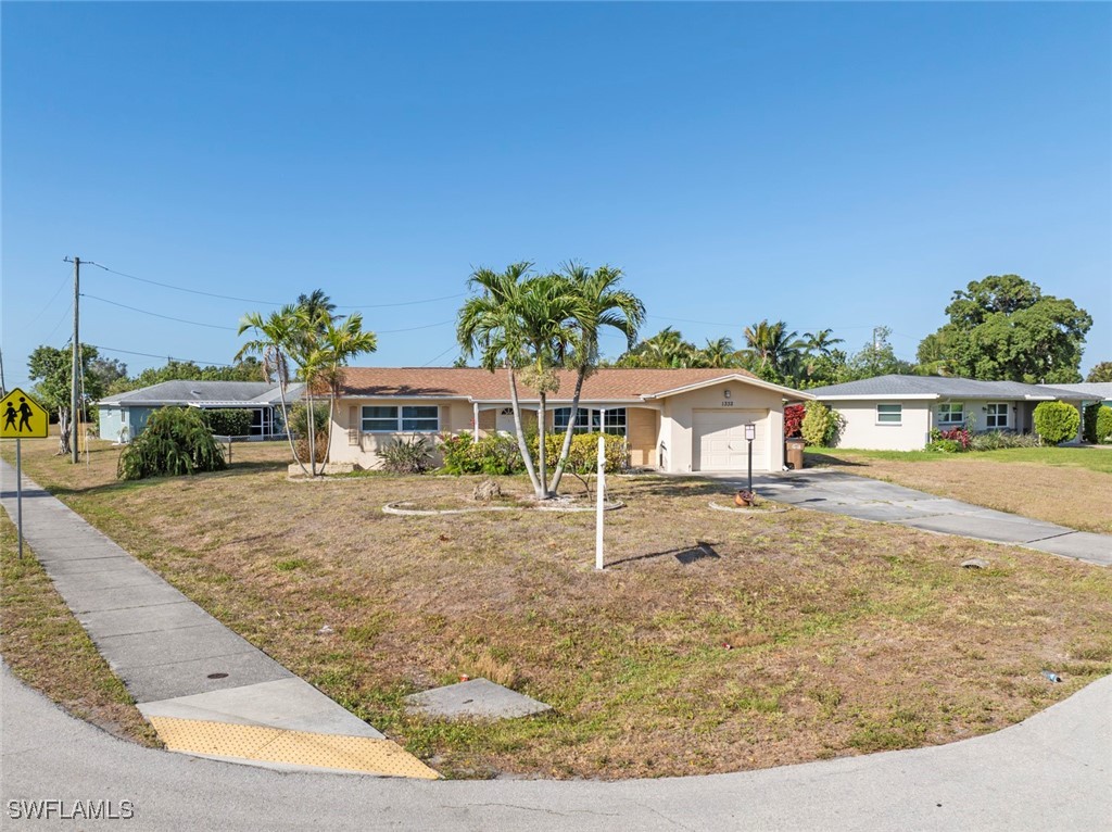 1332 SE 44th ST