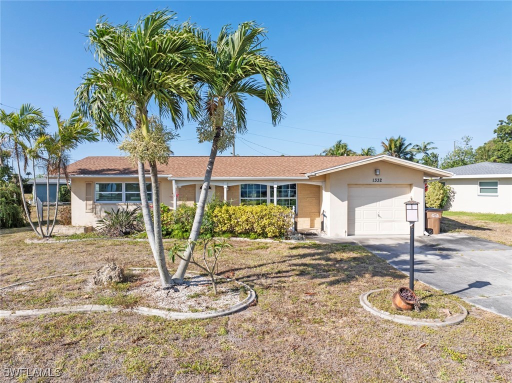 1332 SE 44th ST