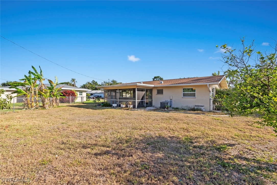 1332 SE 44th ST