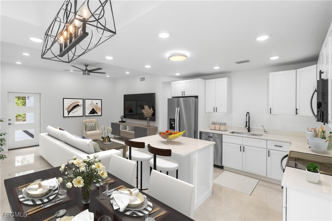 307 W 9th ST