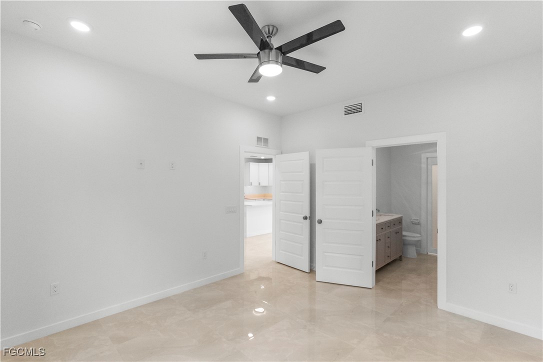 307 W 9th ST