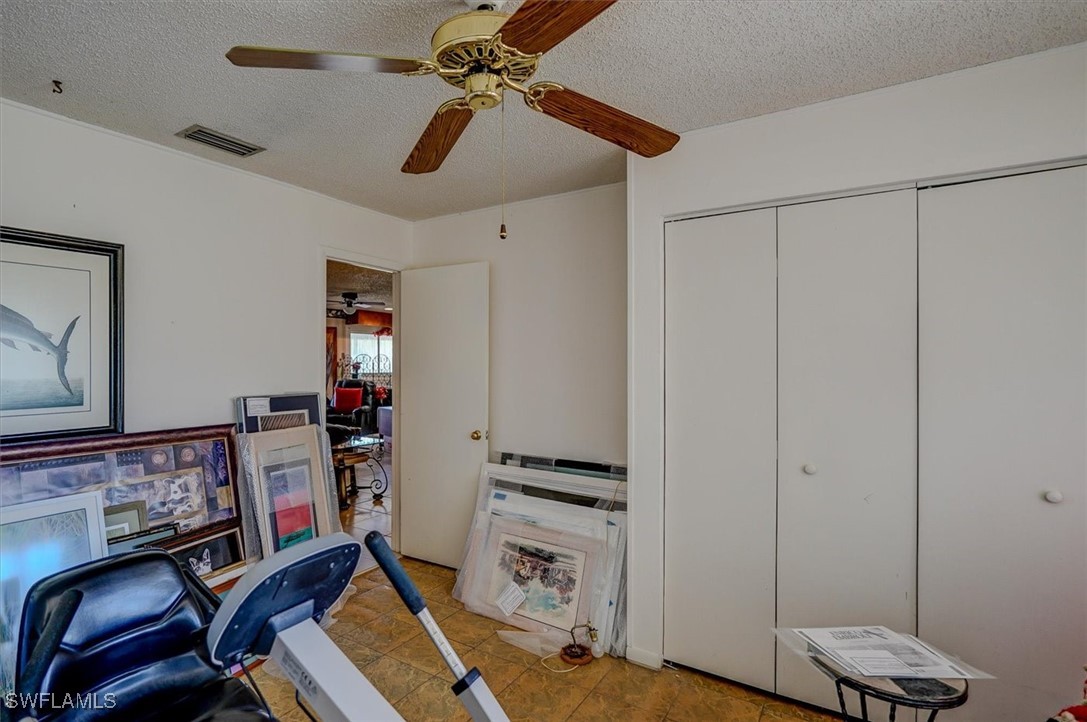 1201 SE 33rd TER