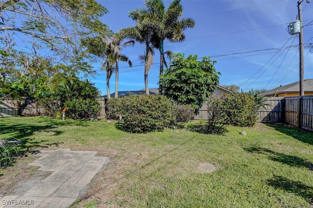 1201 SE 33rd TER