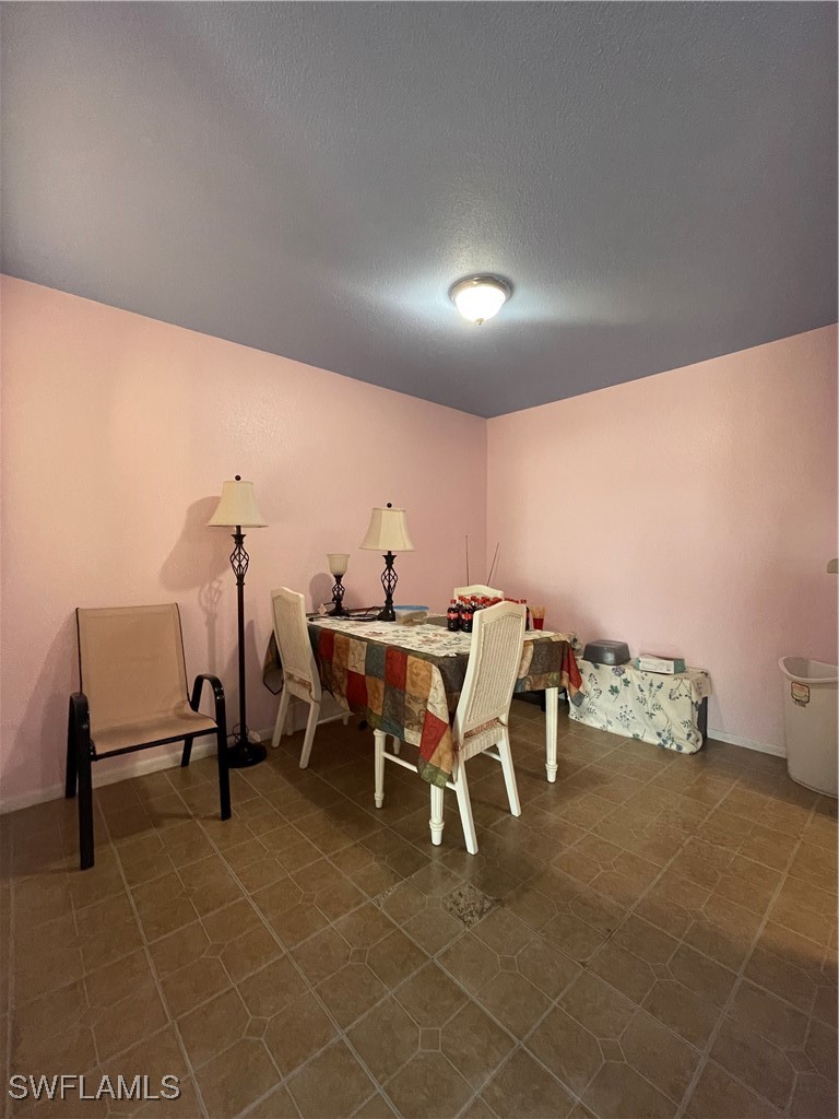 2935 Winkler AVE 1105