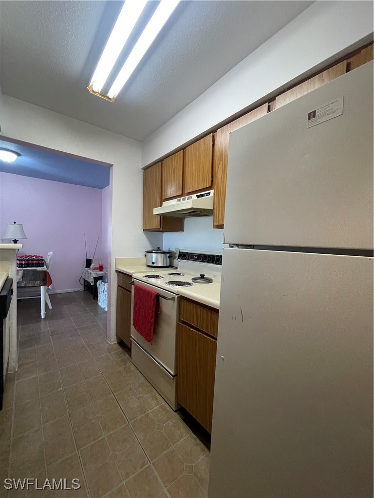 2935 Winkler AVE 1105