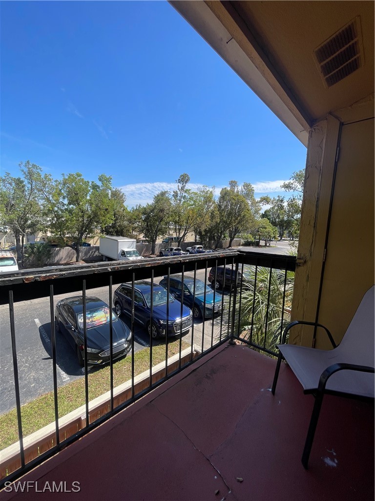 2935 Winkler AVE 1105