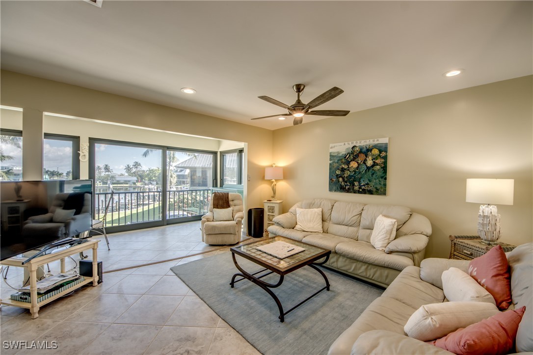 7731 Bocilla LN 12