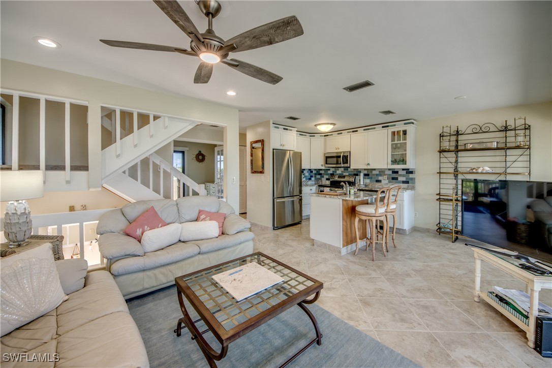 7731 Bocilla LN 12