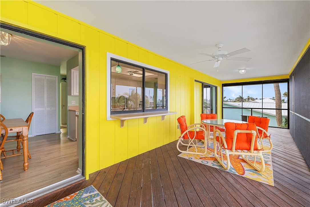 2705 Sanibel