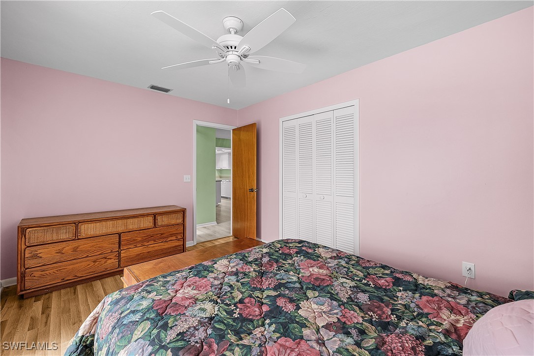 2705 Sanibel
